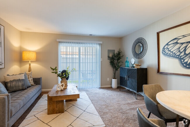 2BR, 1BA - Living Room