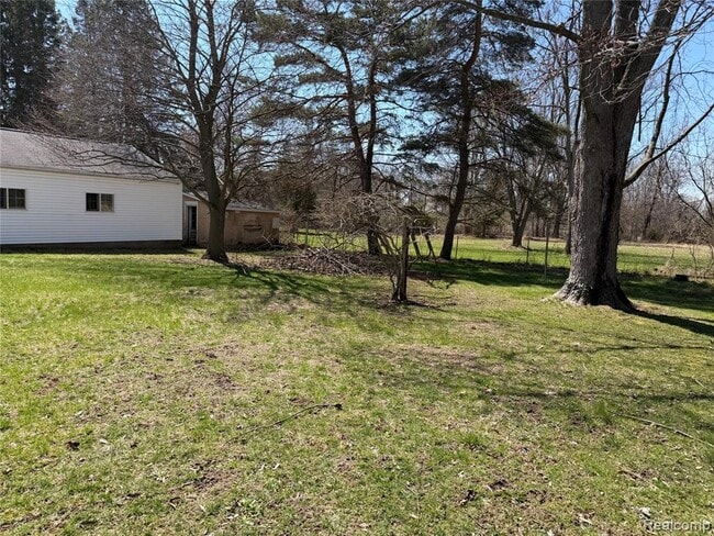 Photo - 413 Bridson St