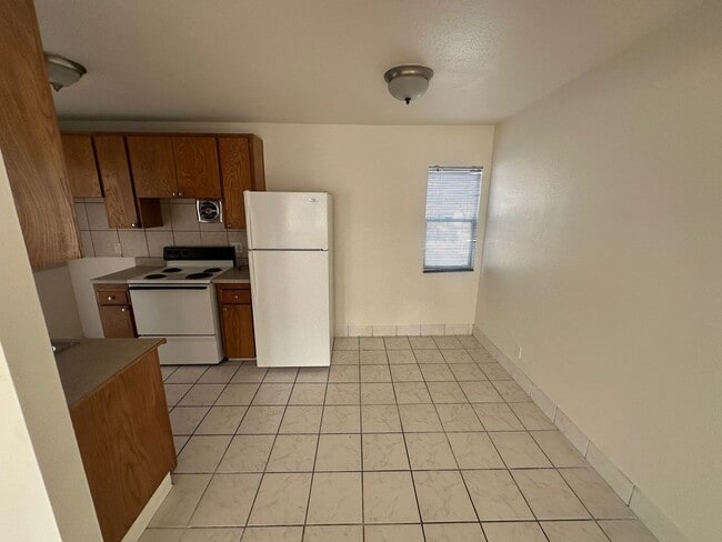 Photo - 4p6318 Unit 4p6318- D