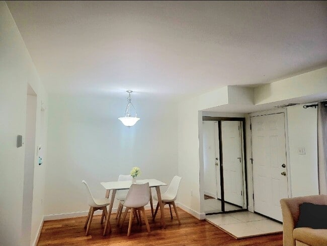 Photo - 9655 Homestead Ct