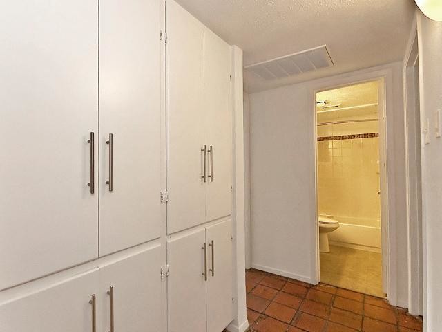 5909 Birchbrook Dr Unit 207