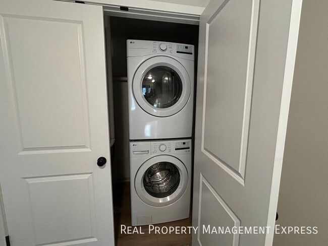 Photo - Beautiful 2 Bed Townhome in Sioux Falls