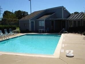 Photo - 734 Memorial Mews St Unit C