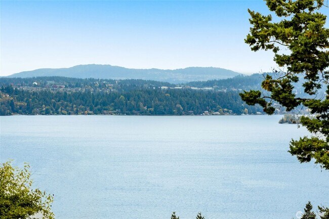 Photo - Brand new live/work unit in heart of Madrona