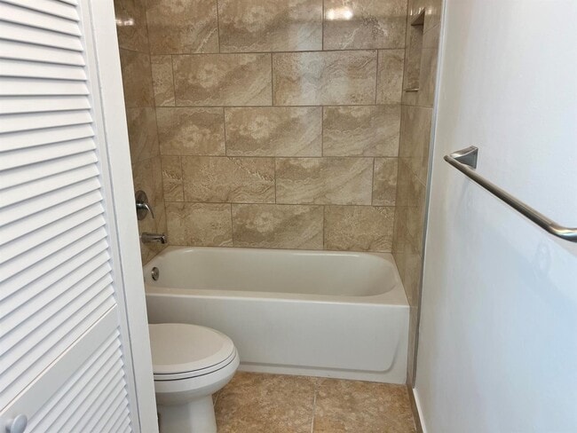 Photo - 3114 31st Way