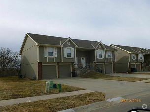 Building Photo - 2 Bed, 2 Bath Platte City Duplex with 2 ca... Rental