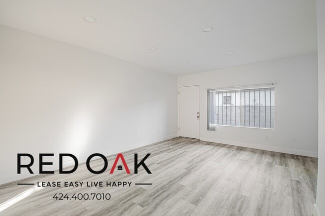 Photo - 1088 W 39th St Unidad 4