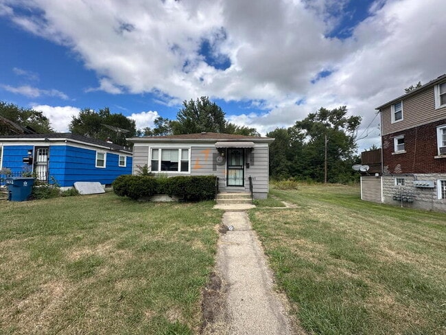 Building Photo - 1246 W 17th Ave