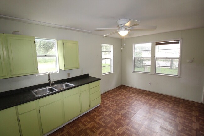 Photo - 1003 Beam Station Rd