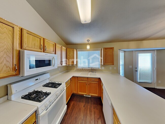 Photo - 2049 S Fremont Crest Ave W