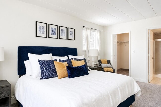 Stonegate at Devon Apartment Homes