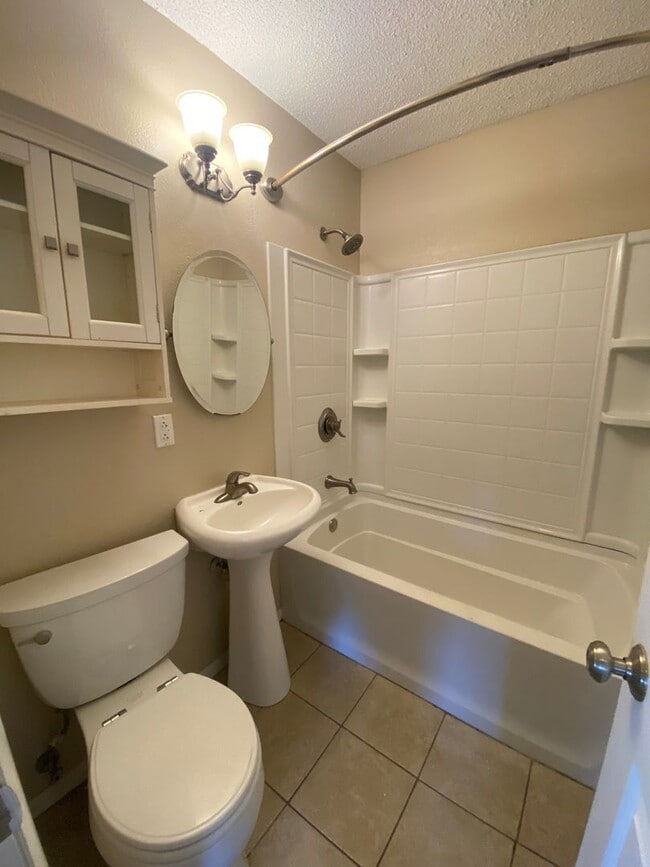 Photo - Three Bed, One Bath!