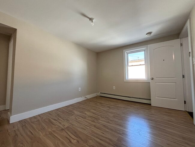 355 River Dr Unit 2