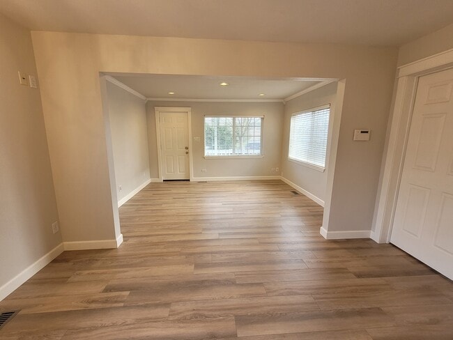 Photo - 2506 State St Unit A