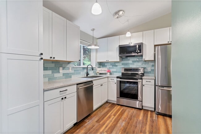 Photo - 1132 S 22nd Ct