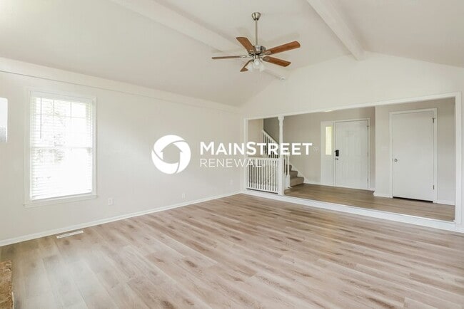 3 Bedroom Pet-Friendly Home in KANSAS CITY, MO with Main Street Renewal