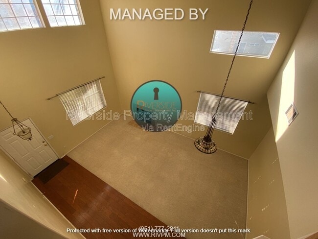 Photo - 1375 Williamsburg Ln