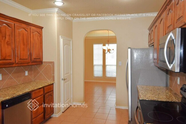 2245 Whitney Dr