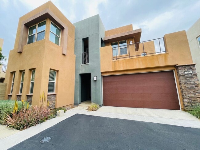 Building Photo - Modern 4BR Home in Irvine Great Park | Resort-Style Amenities & Top Schools