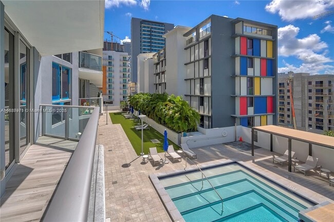 Photo - 1010 SW 2nd Ave Unidad 609