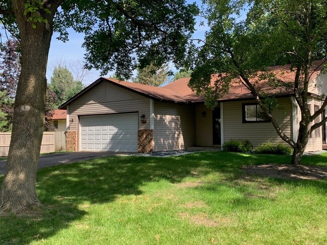 Photo - 810 73rd Way