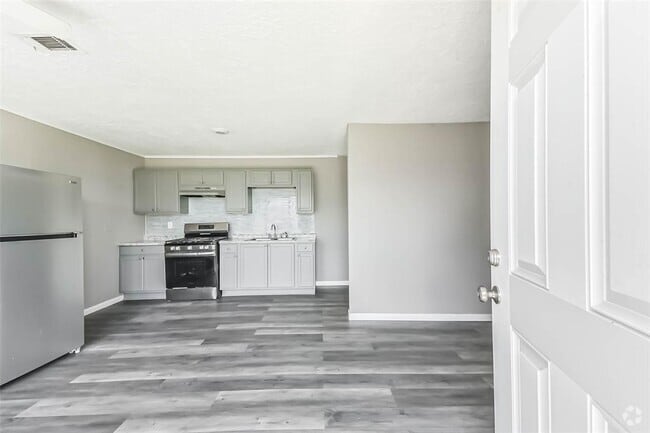 Building Photo - 14249 Brownsville St Rental