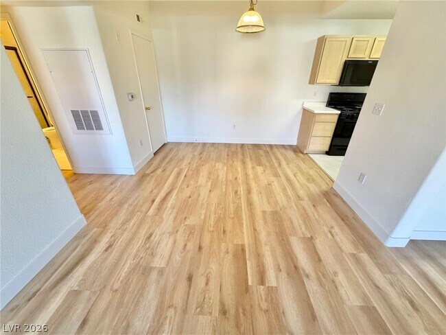 Photo - 950 Seven Hills Dr Unit 1624