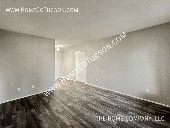 Photo - 3993 N Campbell Ave Unit One Bedroom