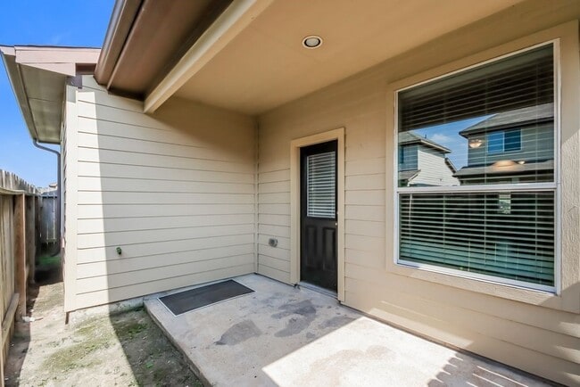 Photo - 12227 Ghita Lane