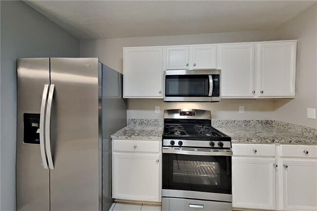 Photo - 1517 Galewood Cir NE