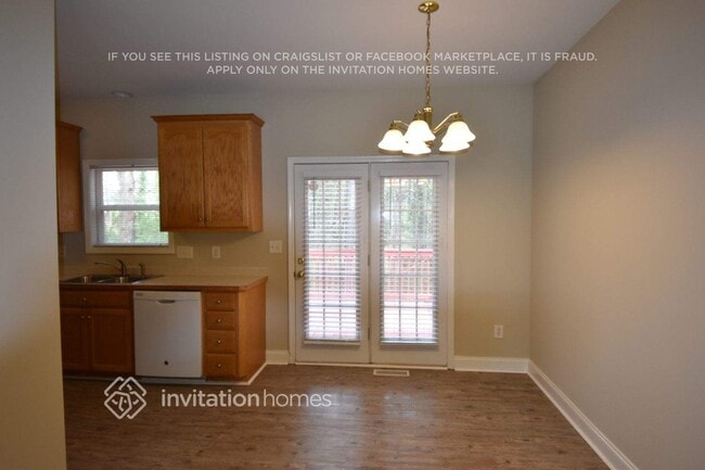 Photo - 2301 Cricket Ln