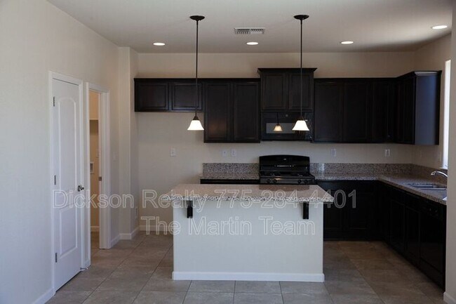 Photo - 7038 Diversey Dr