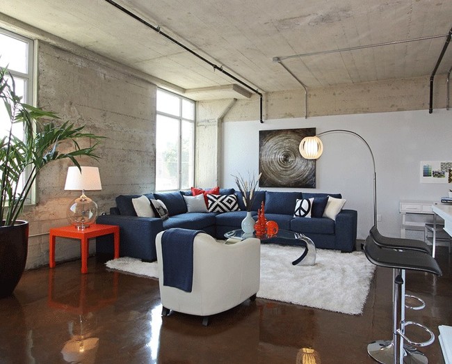 Building Photo - 825 E 4th St Unit 208