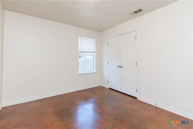 Photo - 3104 Baldwin Loop
