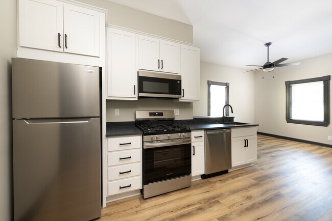 2226 S Kinnickinnic Ave Unidad 1