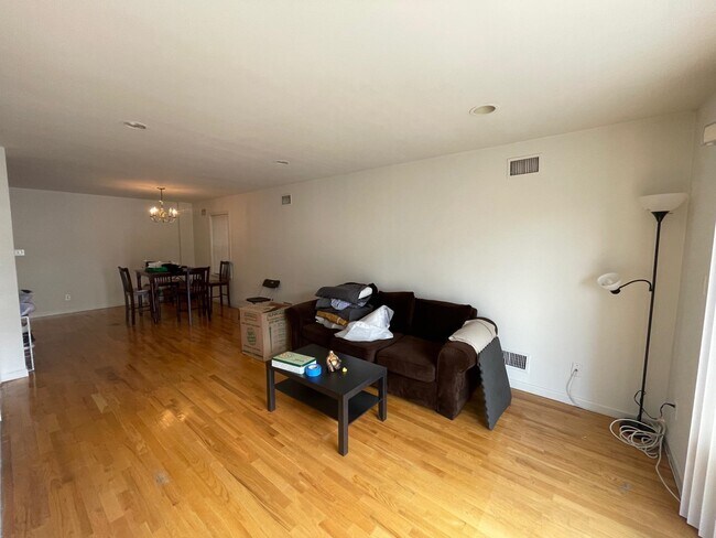 Photo - 22 Stagg St Unit 1