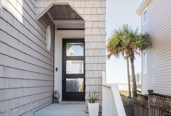 Photo - 1843 Ocean Dr S