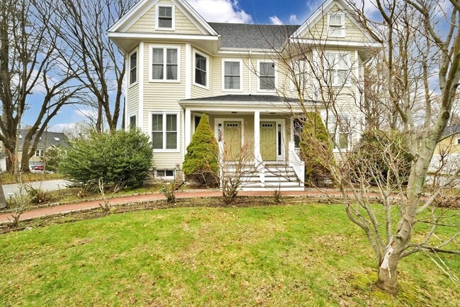 Photo - 22 High St Unit 1