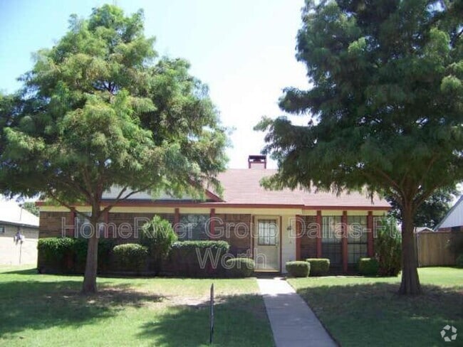 Building Photo - 1306 Wyndham Dr Rental