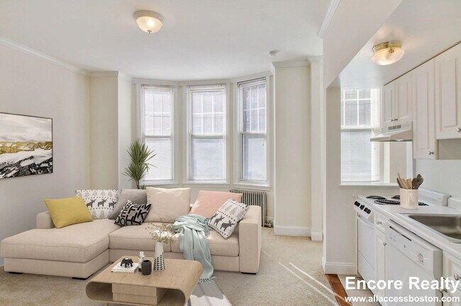 Photo - 1223 Beacon St Unidad 114