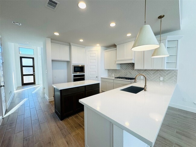 Photo - 4418 Noah Grv Ln