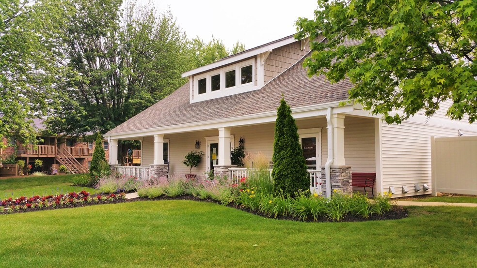 Valle Vista Armes Apartments For Rent in Greenwood, IN