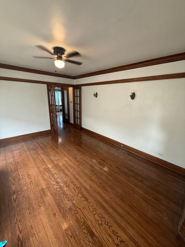 Photo - 5115 W Schubert Ave Unit 2