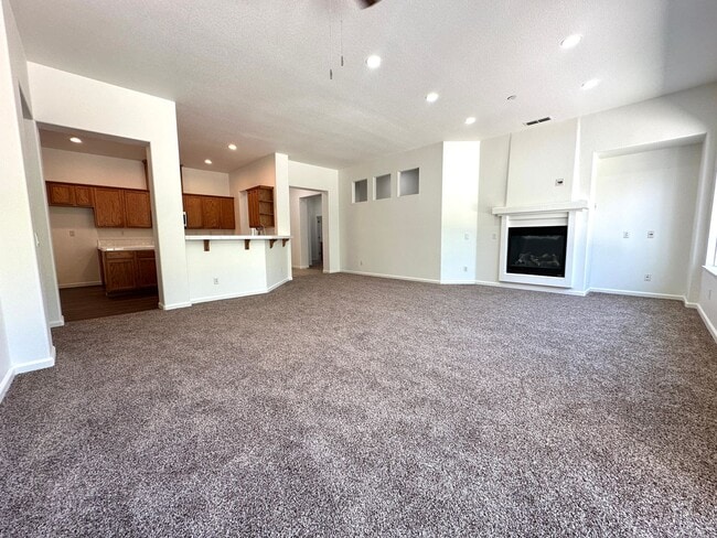 Building Photo - 3545 Laguna Ct