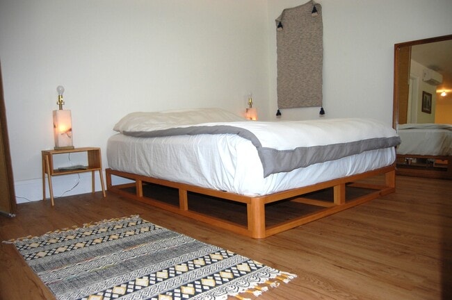 Photo - 77 Norfolk St Unit R