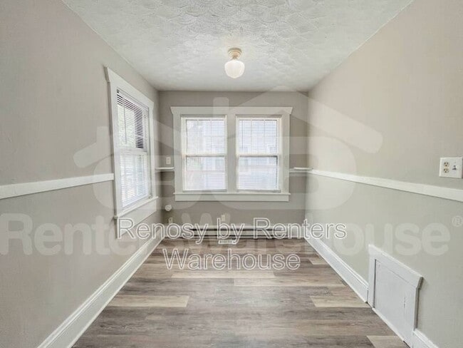 Photo - 220 Glendale Ave