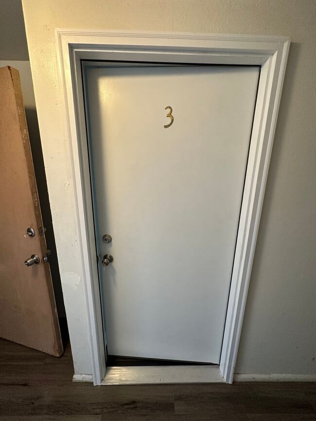 Photo - Updated 1-bed, 1-bath Edgewater condo on the 1st floor located near Sloan’s Lake! Unit 3