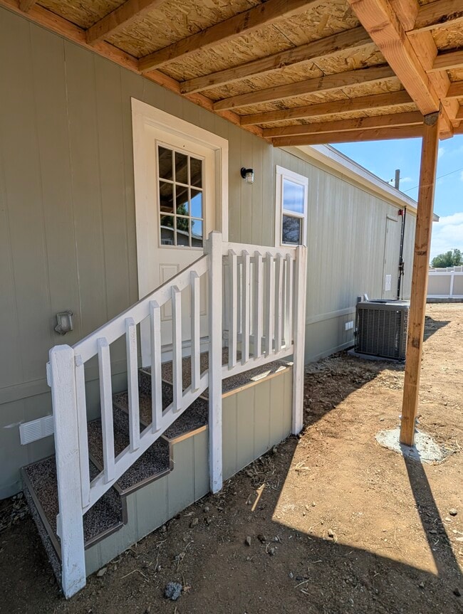 Building Photo - 25874 CA-74