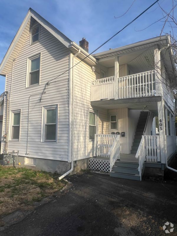 Building Photo - 405 Park St Rental