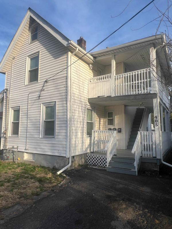 Photo - 405 Park Street